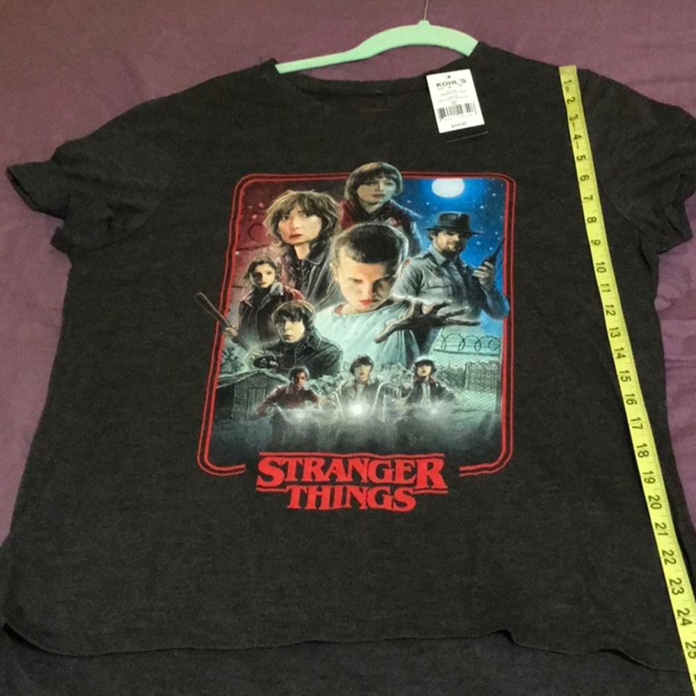 Stranger things tee - Picture 4 of 5